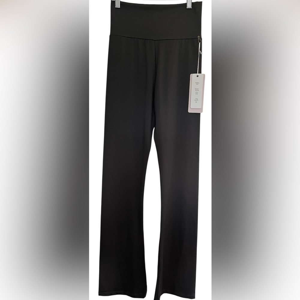 Buttery soft ultra high rise boot cut leggings dark gray Love Tree NWT Sz S - Picture 3 of 7